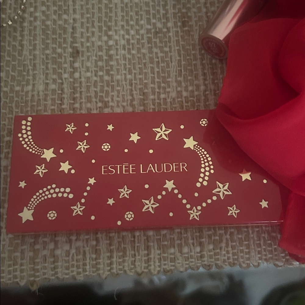 Estee Lauder Red and Gold Makeup Palette